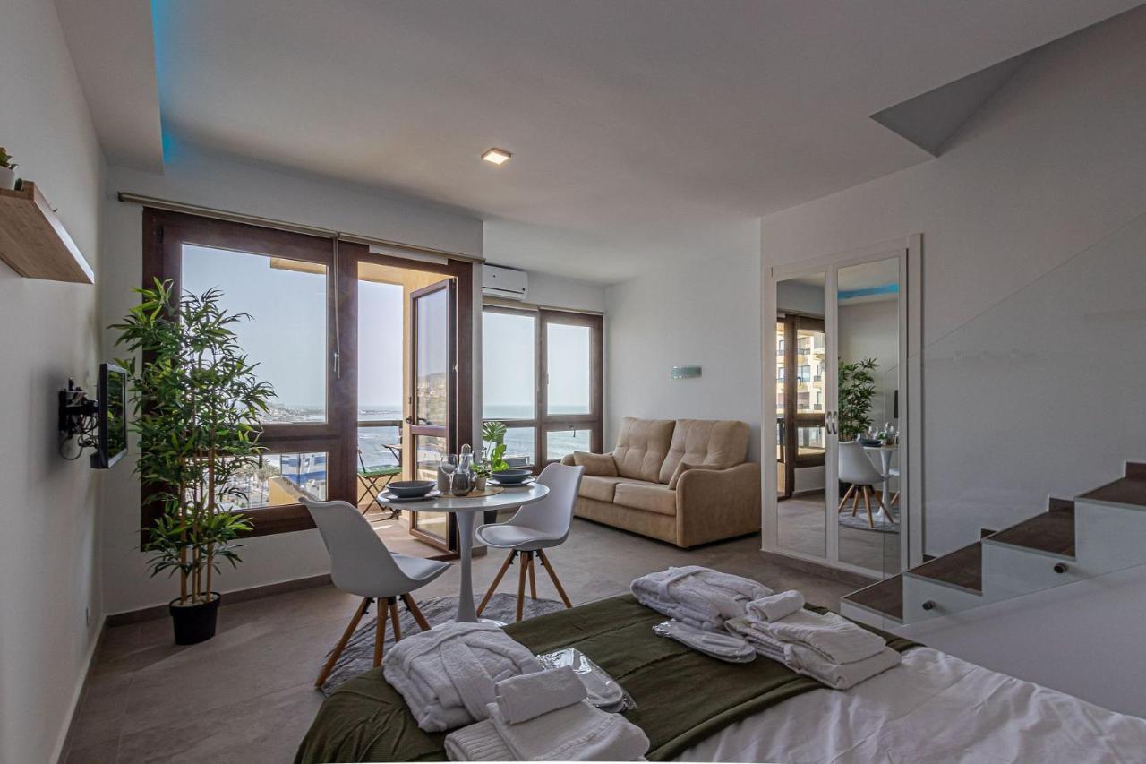 Beachfront With Spectacular Views And Swimming Pool بينالماذينا المظهر الخارجي الصورة