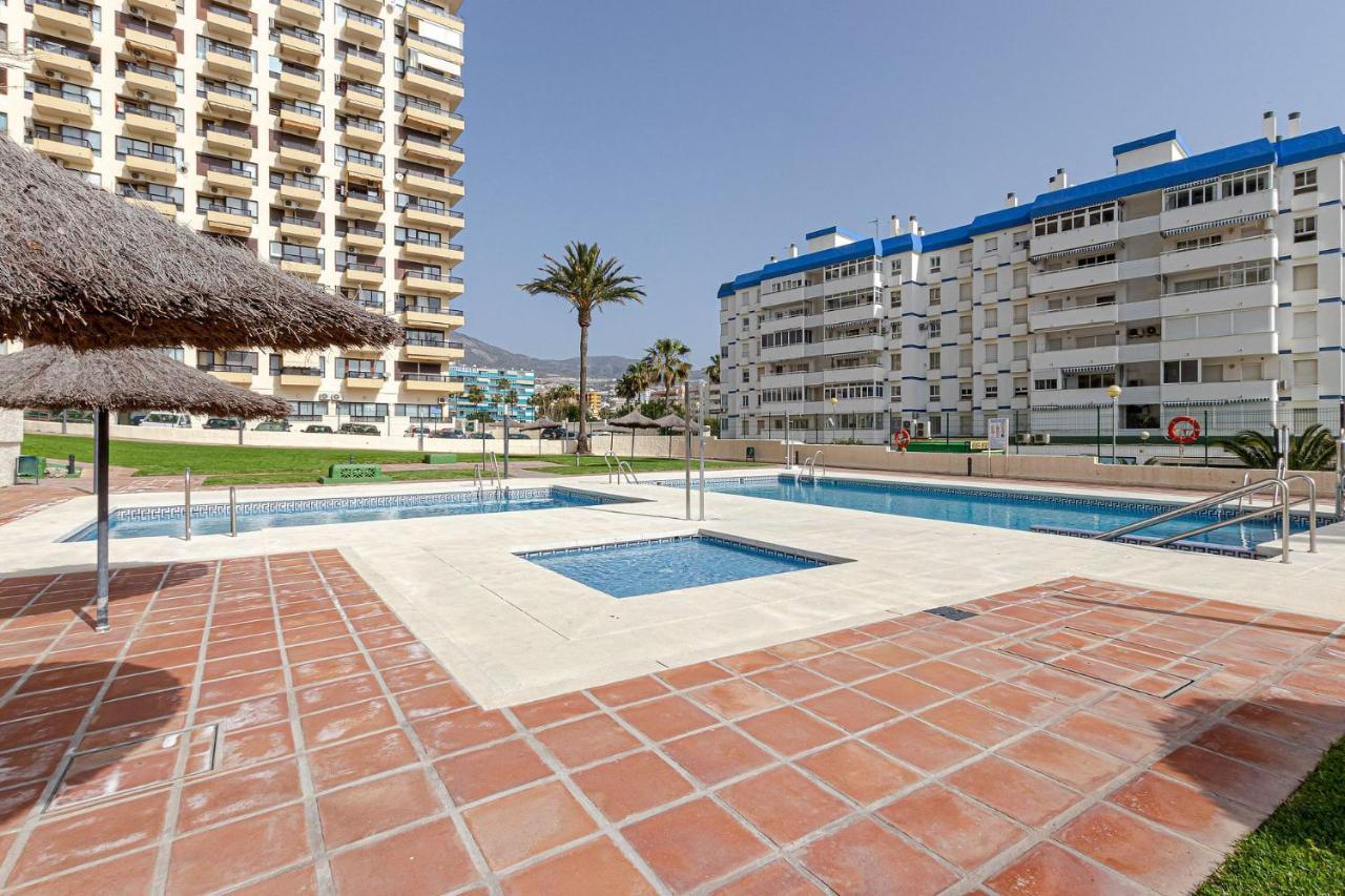 Beachfront With Spectacular Views And Swimming Pool بينالماذينا المظهر الخارجي الصورة